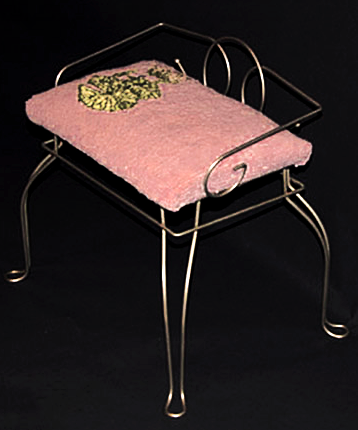 hooked wool water lily vanity chair